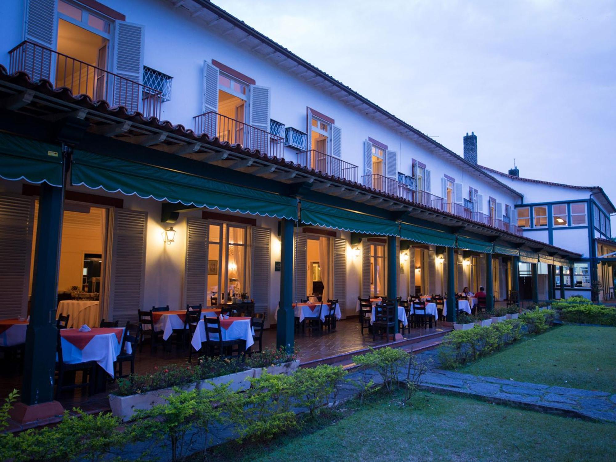 Hotel Escola Bela Vista 볼타 레돈다 외부 사진